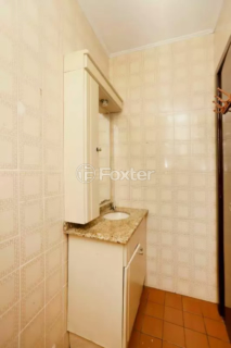 Image 7 - 948998