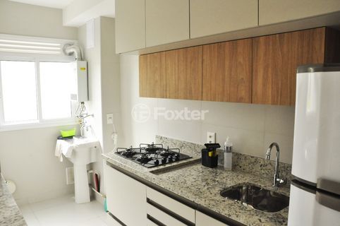 Image 4 - 949684