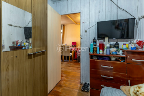 Image 39 - 949725