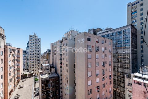 Image 5 - 950260