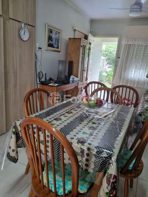 Image 4 - 950324