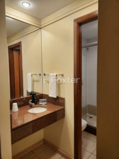 Image 7 - 951644