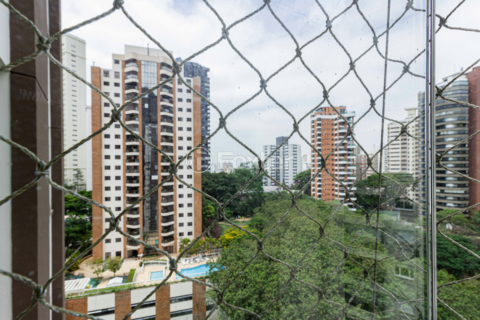 Image 4 - 952023