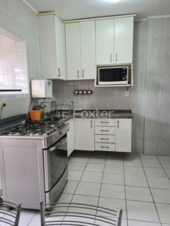 Image 4 - 952100