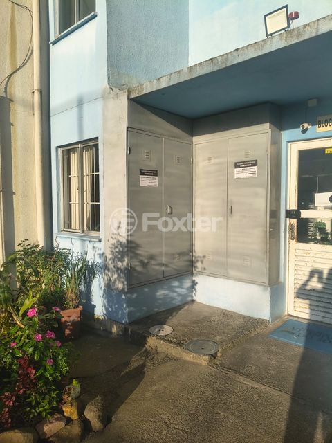 Image 8 - 952432