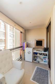 Image 3 - 952930