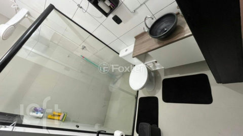 Image 21 - 953040
