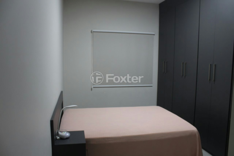 Image 3 - 953104