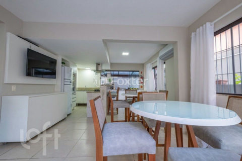 Image 27 - 953140