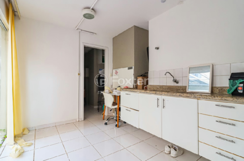 Image 49 - 953174