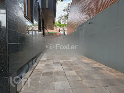 Image 30 - 953179