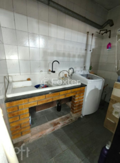 Image 8 - 953193