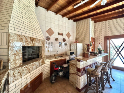 Image 33 - 953217