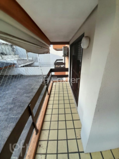 Image 11 - 953338