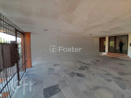 Image 32 - 953338