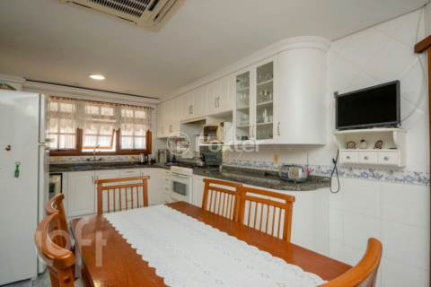 Image 4 - 953345
