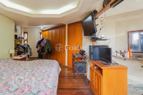 Image 33 - 953368