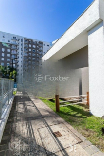Image 7 - 953440