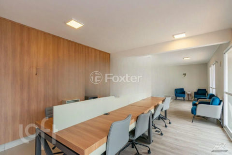 Image 21 - 953512