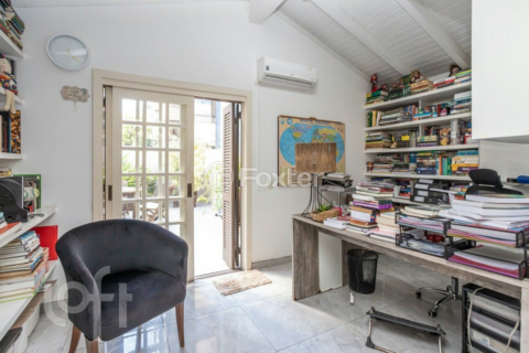 Image 39 - 953551