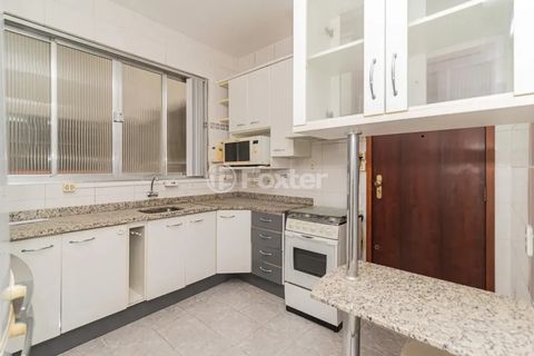 Image 23 - 953578
