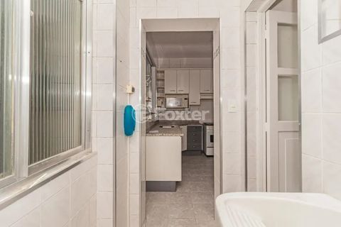 Image 24 - 953578