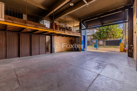 Image 4 - 953696