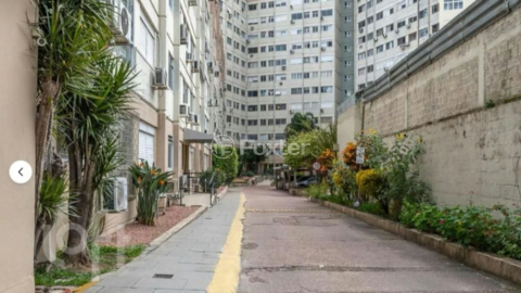 Image 6 - 953702