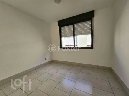 Image 4 - 953718