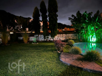 Image 34 - 953753