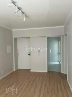 Image 4 - 953791