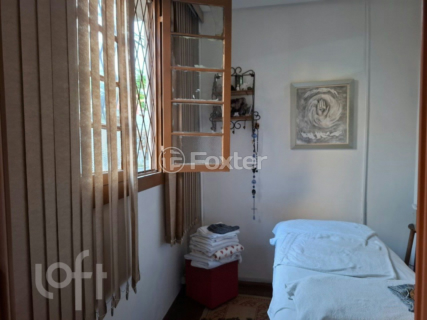 Image 4 - 953858
