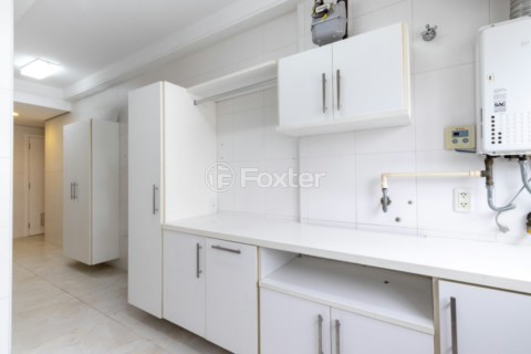 Image 31 - 953951