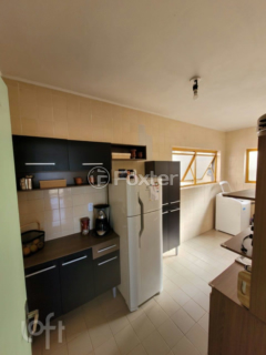 Image 4 - 953999
