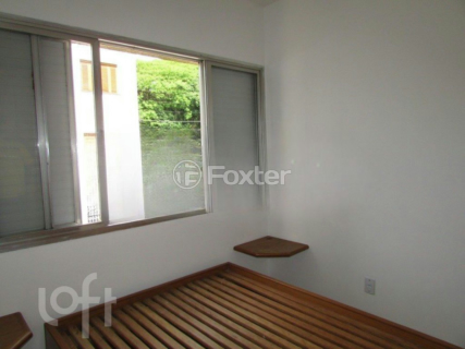 Image 3 - 954003