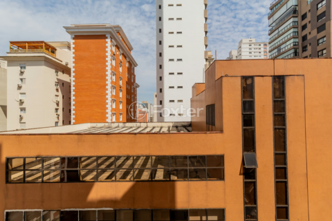 Image 36 - 954226