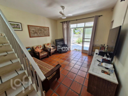Image 3 - 954229