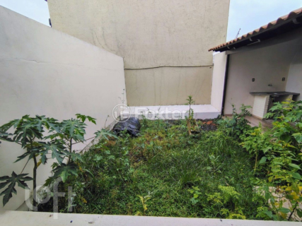 Image 15 - 954242