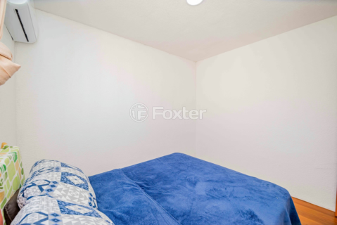 Image 7 - 954252