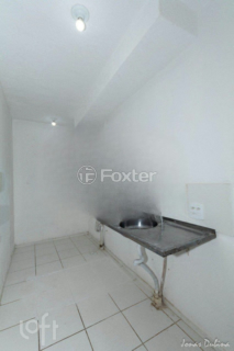 Image 3 - 954281