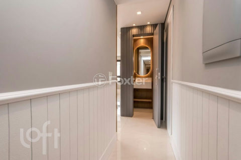 Image 37 - 954304