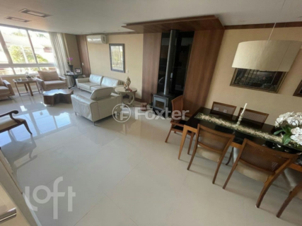 Image 7 - 954388