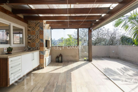 Image 23 - 954403