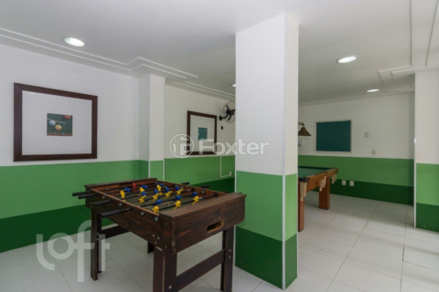Image 24 - 954428
