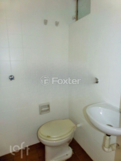 Image 5 - 954437