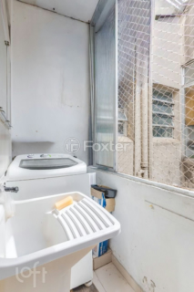Image 8 - 954455