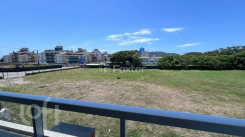 Image 16 - 954513