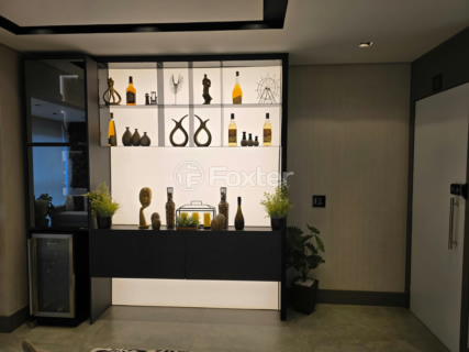 Image 3 - 954551