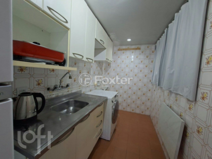 Image 4 - 954606