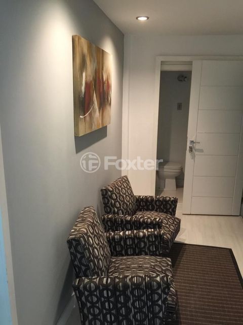 Image 4 - 954658
